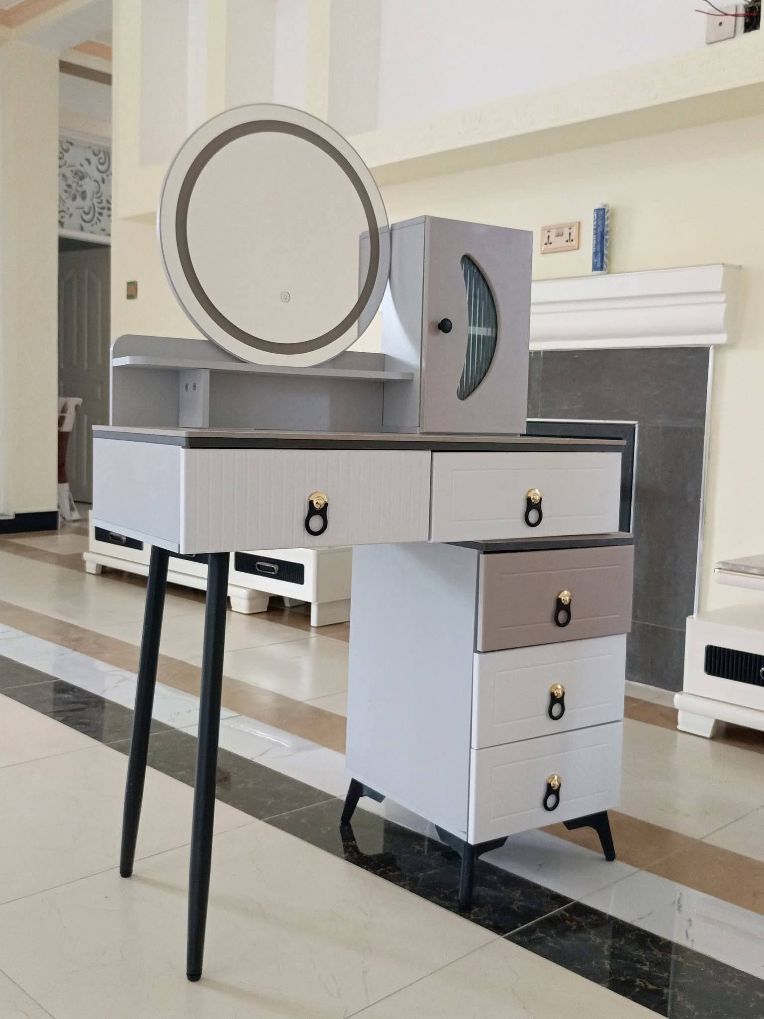 LED Dressing Table Set LED Dressing Table Set