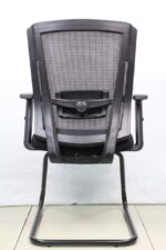 Ergonomic Visitor Chair