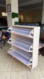 Modern Show Rack - Image 2
